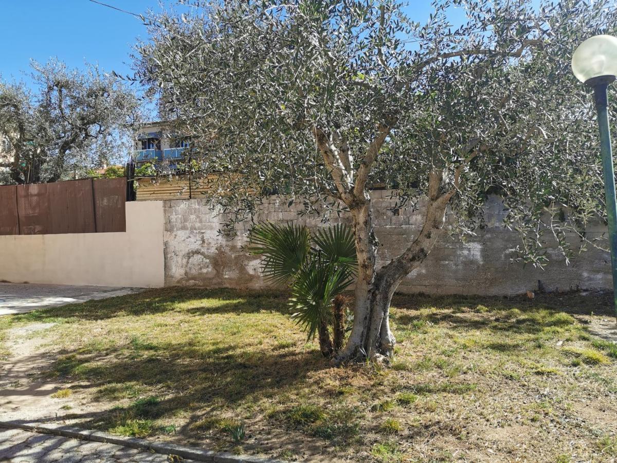 Caba Holiday Bardolino Gritti מראה חיצוני תמונה
